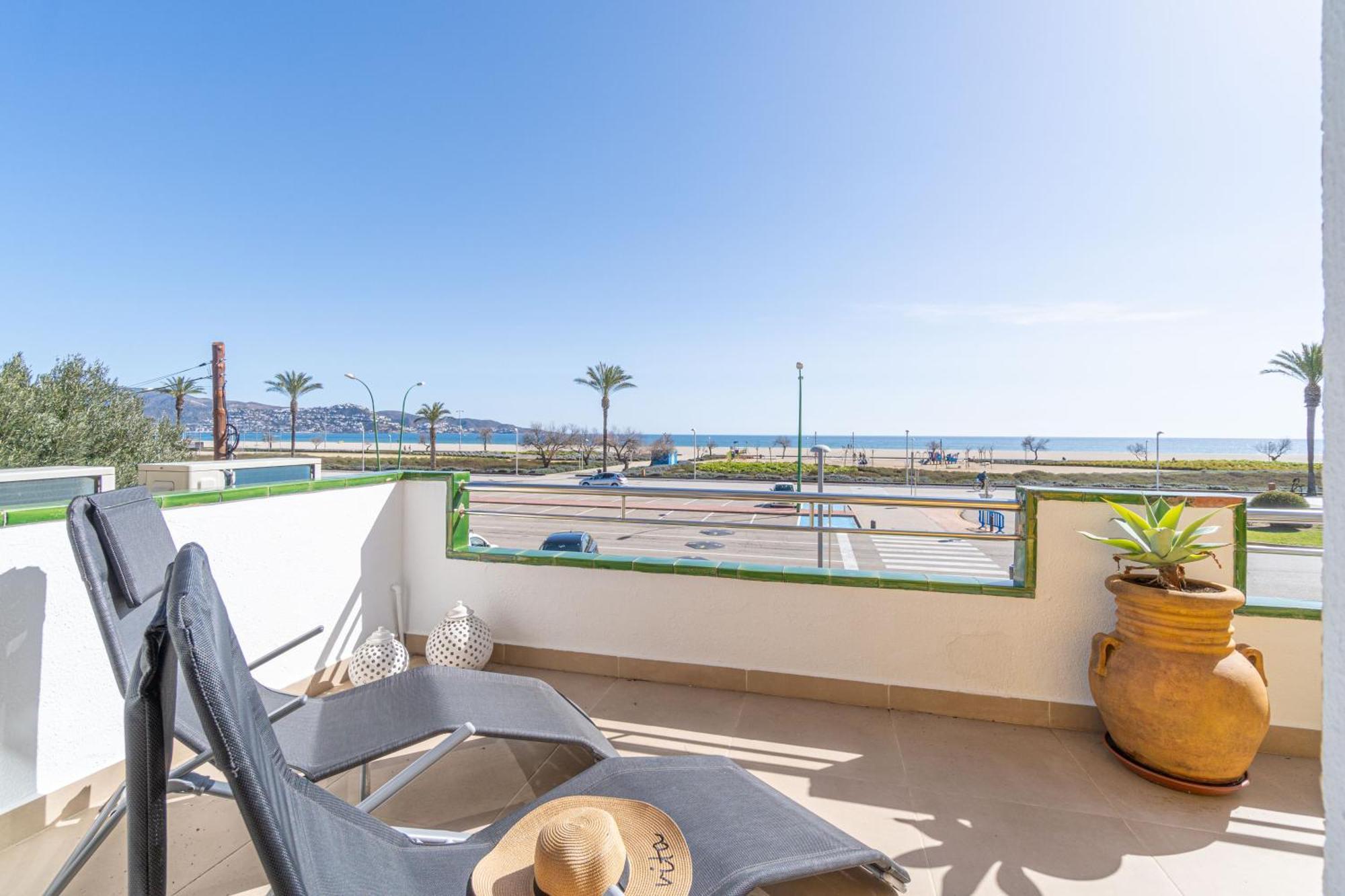 1013 Apartamento Vista Mar Con 2 Habitaciones By Homeselectspain Ampuriabrava Exterior foto